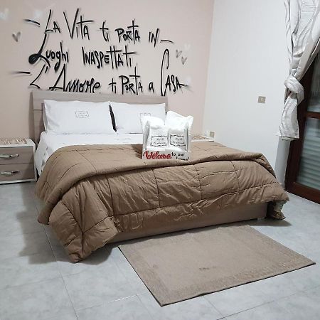 B&B La Dolce Notte Санта-Марія-Капуа-Ветере Екстер'єр фото